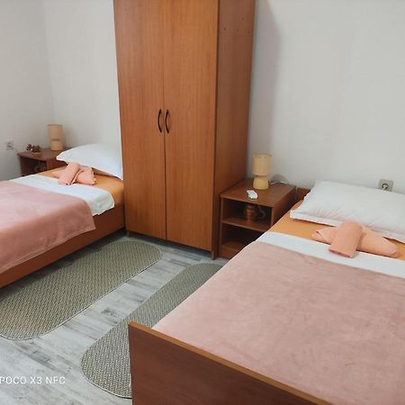 Apartmani Lana Šibenik Eksteriør bilde