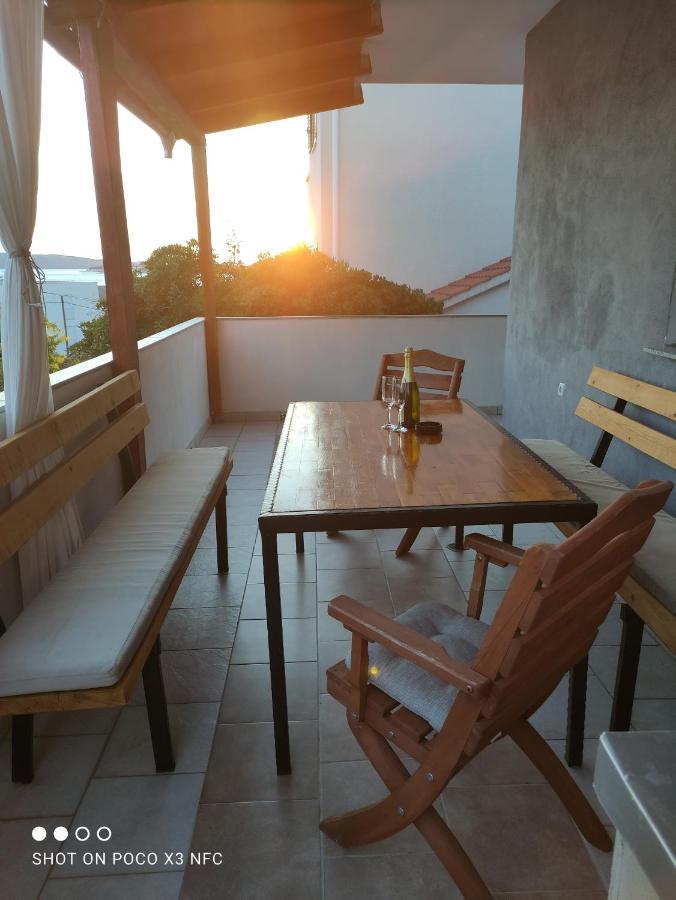 Apartmani Lana Šibenik Eksteriør bilde